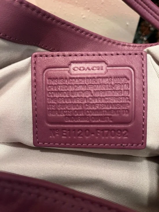 Coach Purple Leather Hobo Shoulder Bag Turnlock Buckle Large EUC - Picture 4 of 14